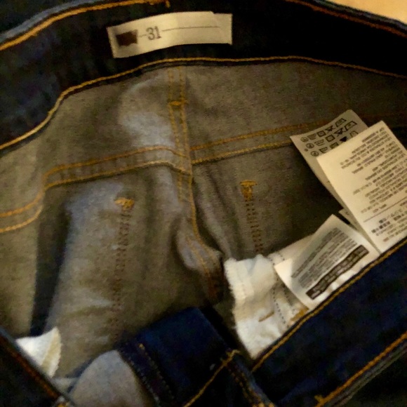 Levi Skinny Jeans - Picture 4 of 4